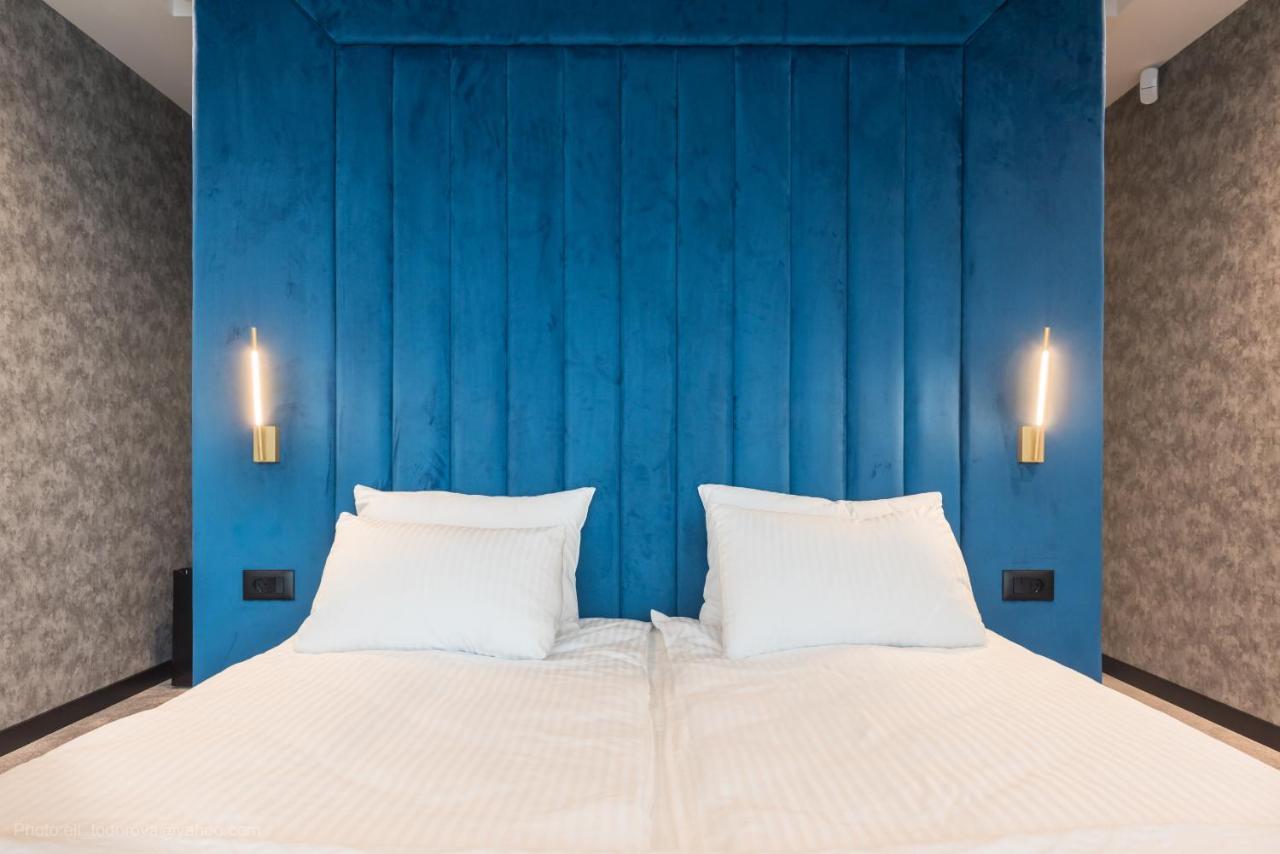 וארנה Lotus Luxury Rooms מראה חיצוני תמונה