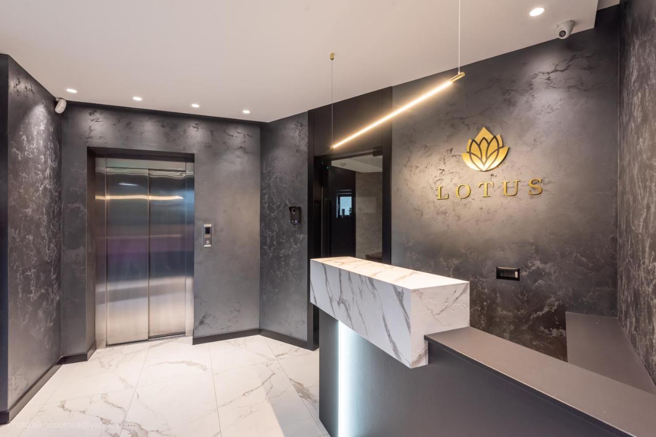 וארנה Lotus Luxury Rooms מראה חיצוני תמונה