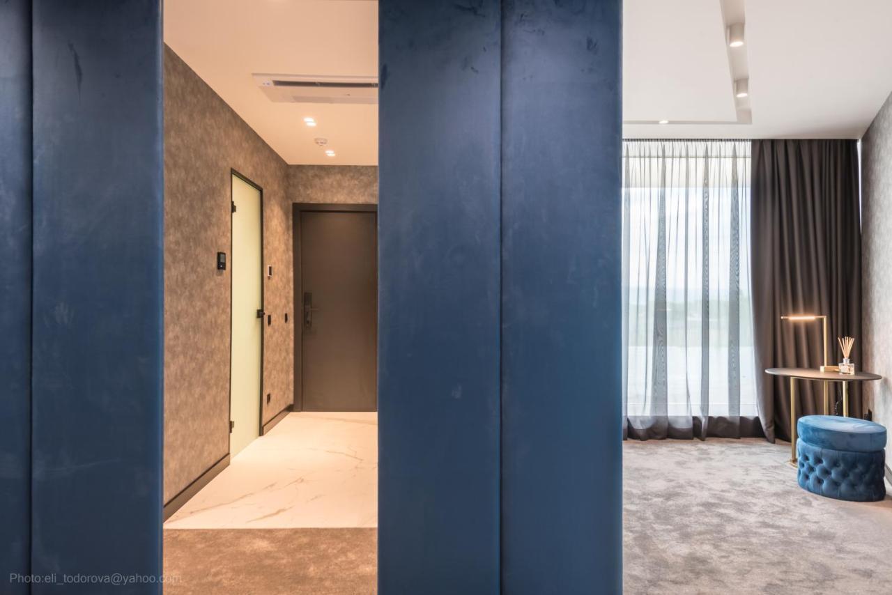 וארנה Lotus Luxury Rooms מראה חיצוני תמונה